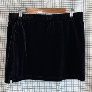 No Brand Black Velour Mini Skirt 34” waist 15” long